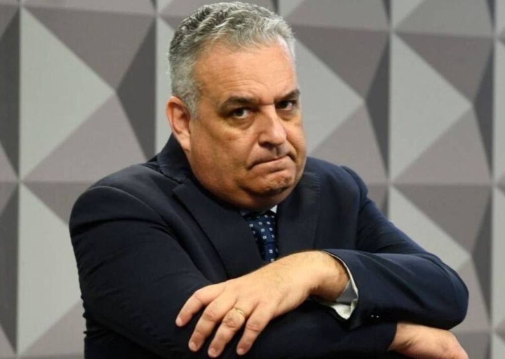 PF ESTÁ APURANDO: Flávio Bolsonaro escolhe Alfredo Gaspar como vice, alvo de denúncia por estupro