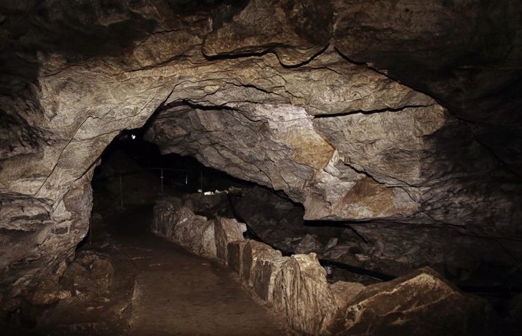 MINERAÇÃO DE CALCÁRIO: MPF pede condenação e R$ 8 milhões por destruição de cavernas em Rondônia