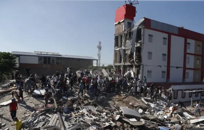 SOLIDARIEDADE: Líderes mundiais oferecem ajuda à Colômbia após terremoto