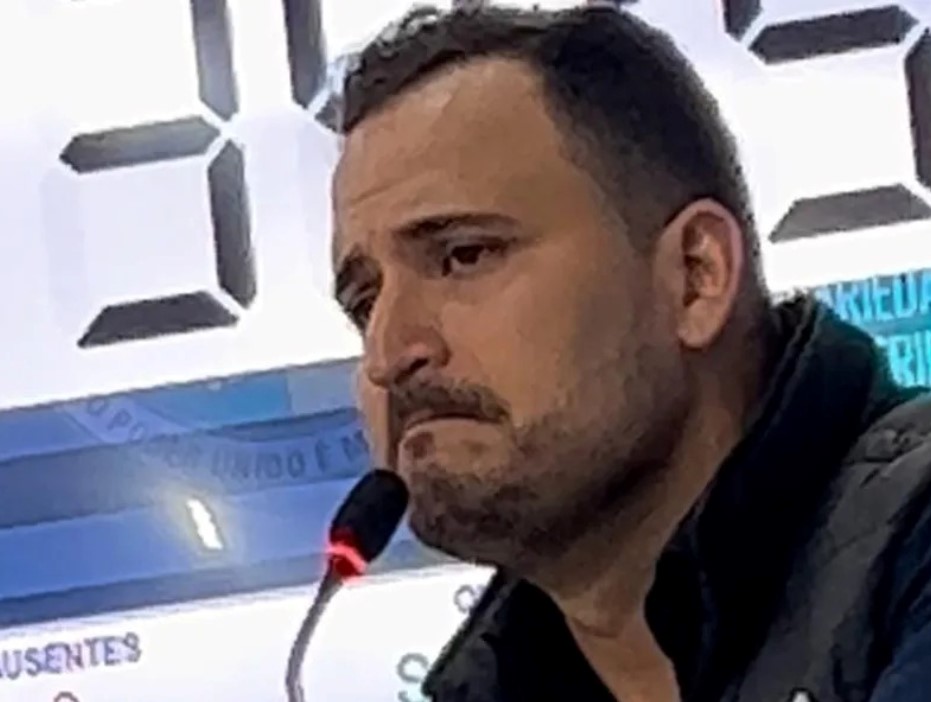 DIPLOMADO, MAS INELEGÍVEL: TSE deve barrar posse de Rafael Fera por cassação em Ariquemes