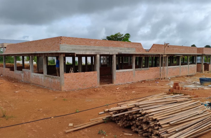 SILVIA CRISTINA: Com recursos da deputada, obras da UBS em Buritis já atingem 45%