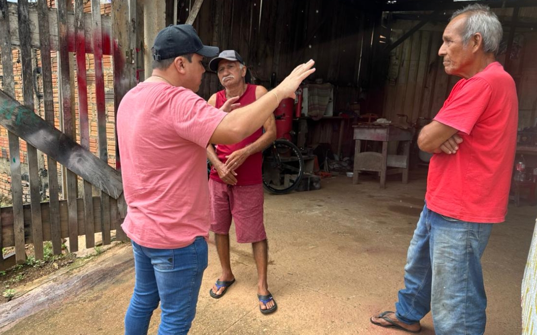 EDIMILSON DOURADO: Vereador acompanha secretário em vistoria e cobra asfaltamento de ruas no Cidade Nova