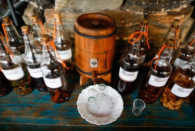 CACHAÇA BRASILEIRA: 300 anos de história e tradição em números