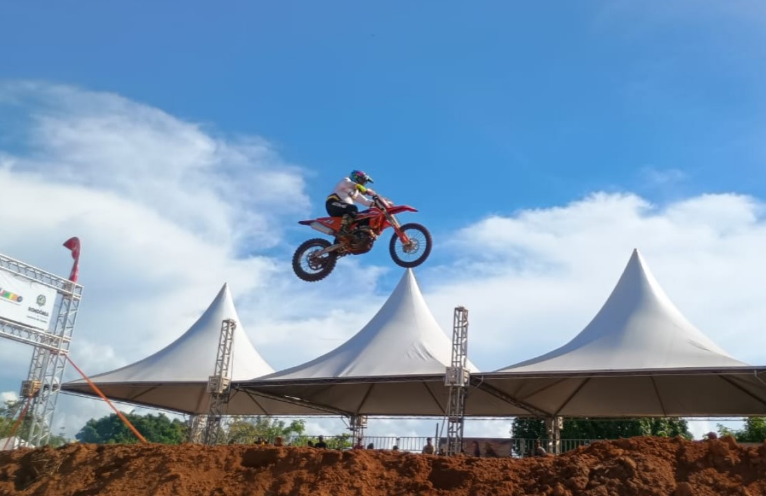 MOTOCROSS: Guajará-Mirim faz abertura do regional Norte 2026, publico lotou arquibancada