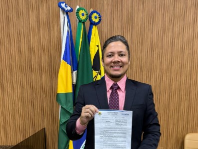 ZÉ PAROCA: Câmara aprova lei que obriga limpeza de vias públicas durante obras civis