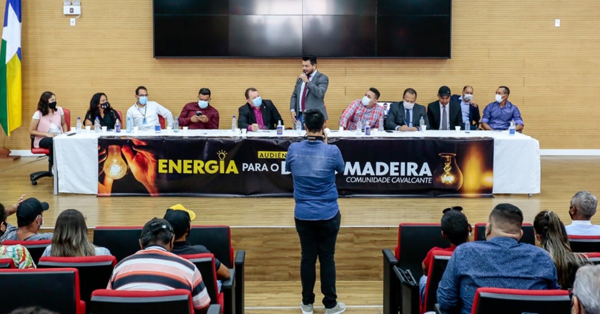 MARCELO CRUZ: Audiência Pública discute falta de fornecimento de energia na Comunidade de Cavalcante