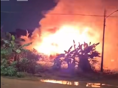 VÍDEO: Residência é atingida por incêndio no bairro Caetano na noite de segunda feira