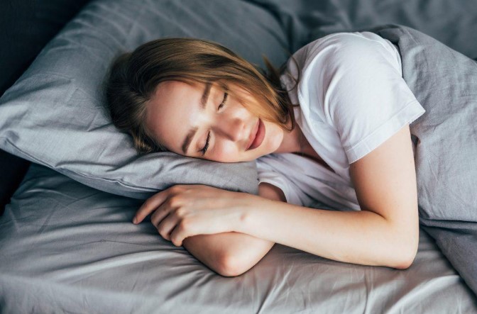 NEM MUITO; NEM POUCO: Saiba quanto tempo você precisa para dormir bem
