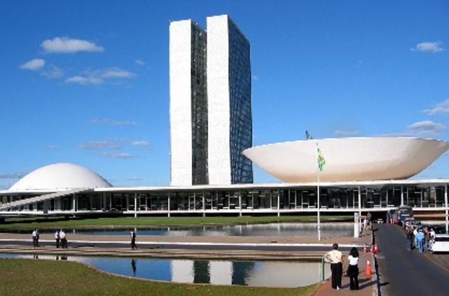 PESO NAS ESTRUTURAS: Quatro federações partidárias mudam o tabuleiro político e de poder