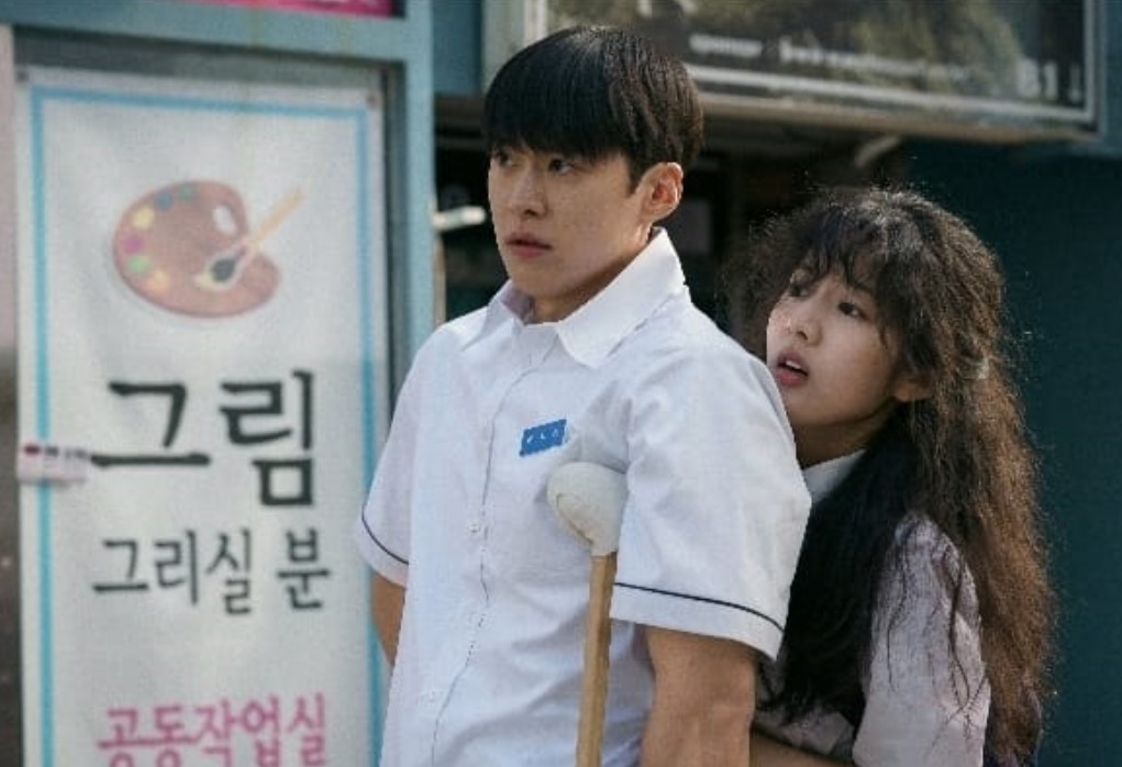 AMOR ENROLADO: Drama da Netflix toca em temas profundos além dos cabelos – Por Marcos Souza