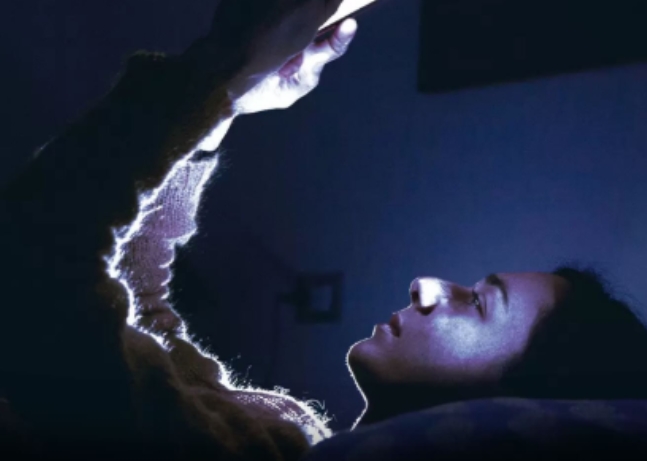 COMPORTAMENTO: Hábito de dormir tarde e falar palavrões pode ser uma inteligência superior