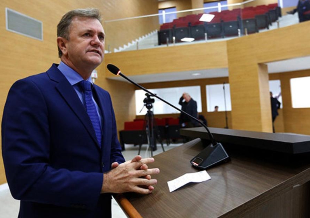 LUIZINHO GOEBEL: Deputado destina R$ 132 mil para aquisição de veículo da Semcelt em Itapuã