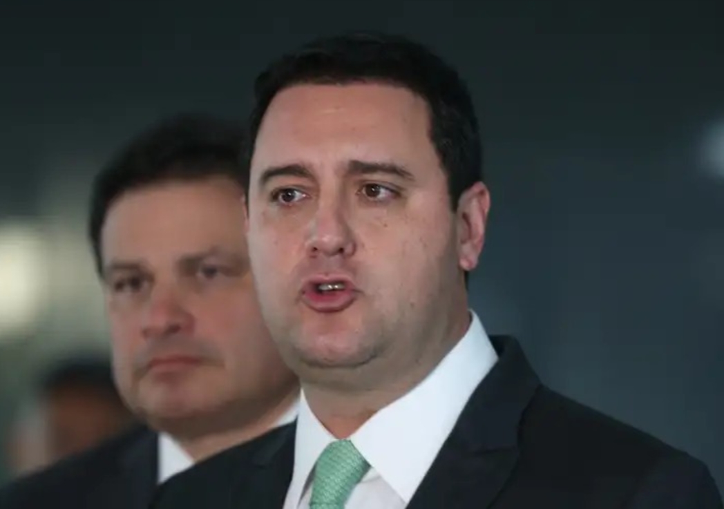 TÁ FORA: Ratinho Júnior desiste de disputar Presidência e ficará no governo do PR