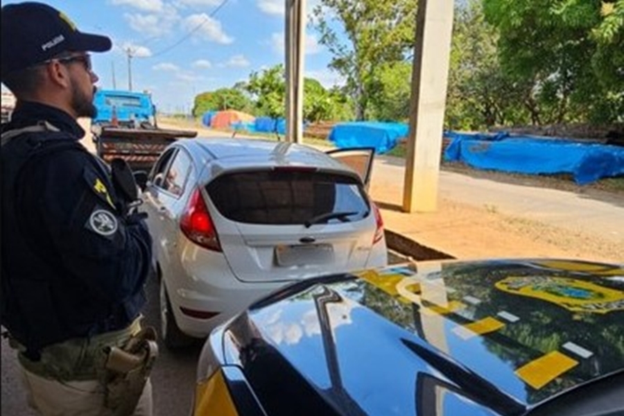 EM ARIQUEMES: PRF recupera veículo com registro de apropriação indébita no Distrito Federal