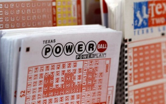 Powerball dos EUA salta para R$ 2,3 bilhões e você pode ganhar no Brasil!