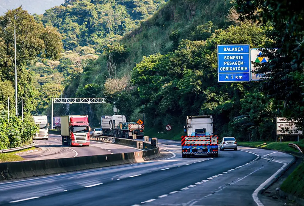 MUDANÇAS: Começam a vigorar novas regras para frete no Brasil