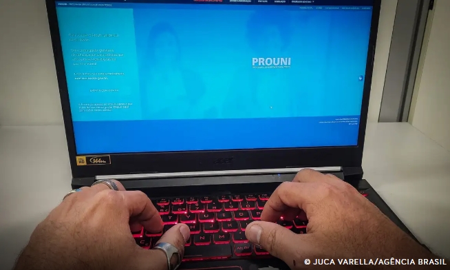 PROUNI: Candidatos têm até hoje (27) para registro na lista de espera