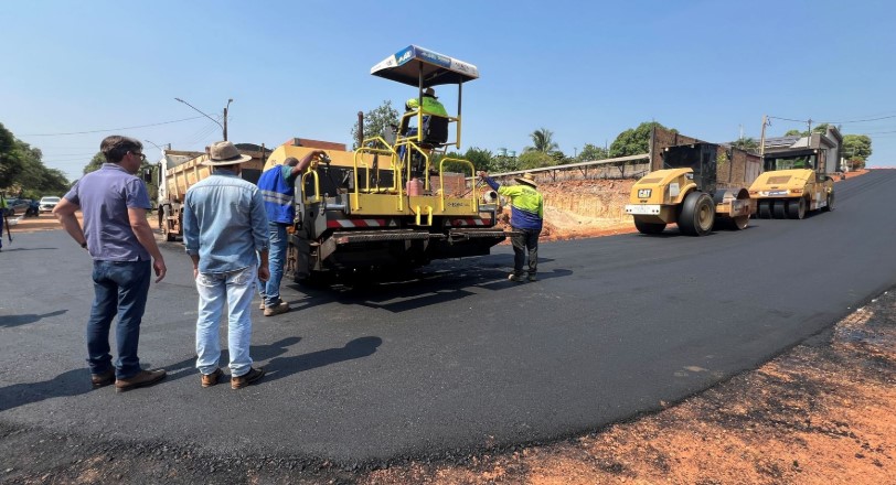 ASFALTO NOVO: Jaru conclui pavimentação de trecho da Rua Marechal Rondon