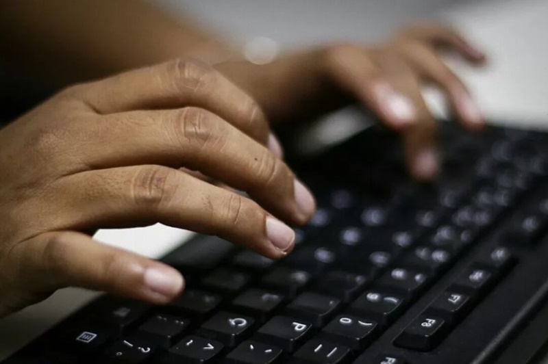 CONHECIMENTO: Idep oferece curso remoto de redação para municípios do Estado