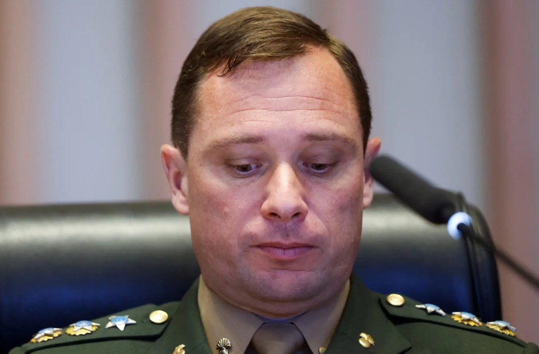 MAIS UMA VEZ: Mauro Cid é preso em Brasília por suposto plano de fuga