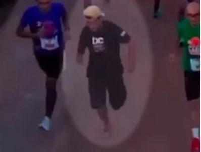 PARÁ: 'Atleta da Resenha' corre embriagado e de chinelo por 8km em prova de rua