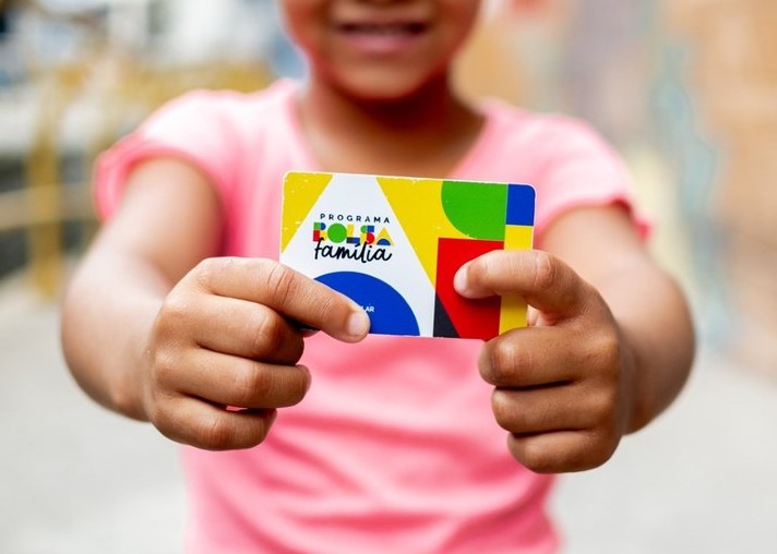BOLSA FAMÍLIA: Mais de 130,5 mil famílias em RO recebem o benefício em setembro