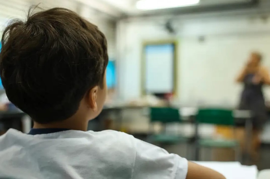 META: MEC pretende chegar a 100% do país com escolas integrais em 2026