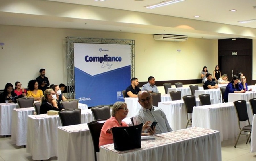 PÚBLICOS: Ultra Medka realiza a primeira edição do Compliance Day e aborda diferentes temas