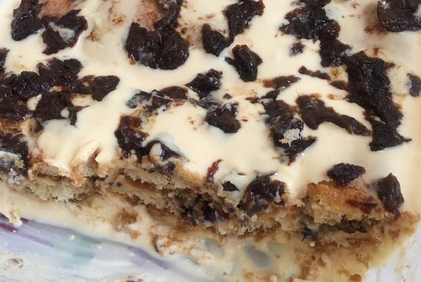 ENCANTADOR: Saiba como fazer um delicioso pavê de ameixa para o natal