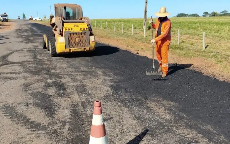 RECUPERAÇÃO ASFÁLTICA: Rodovia-370 recebe micro revestimento asfáltico em ação do governo de RO