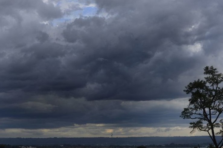 INCERTEZA: Quarta (06) de céu nublado e chuvas em RO, inclusive em Jaru