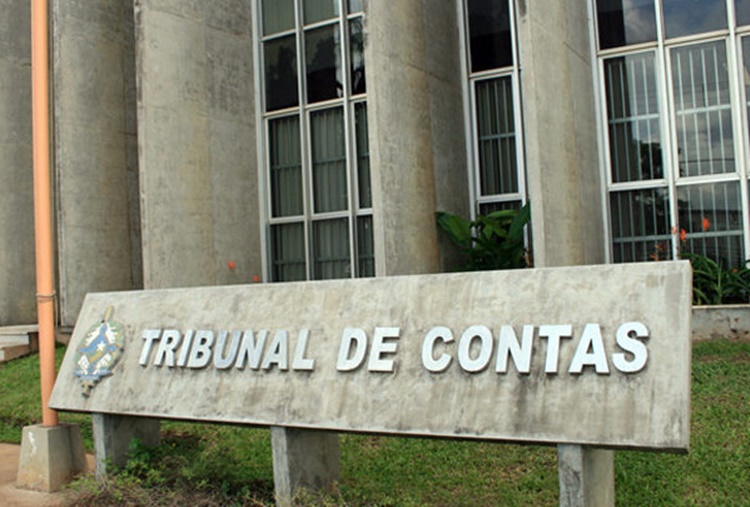 NA SEGUNDA-FEIRA: TCE abre processo seletivo para contratar formados em direito em Rondônia