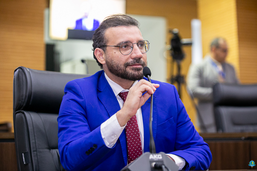 RIBEIRO DO SINPOL: Deputado promove sessão solene para homenagear agentes de crédito do Proampe