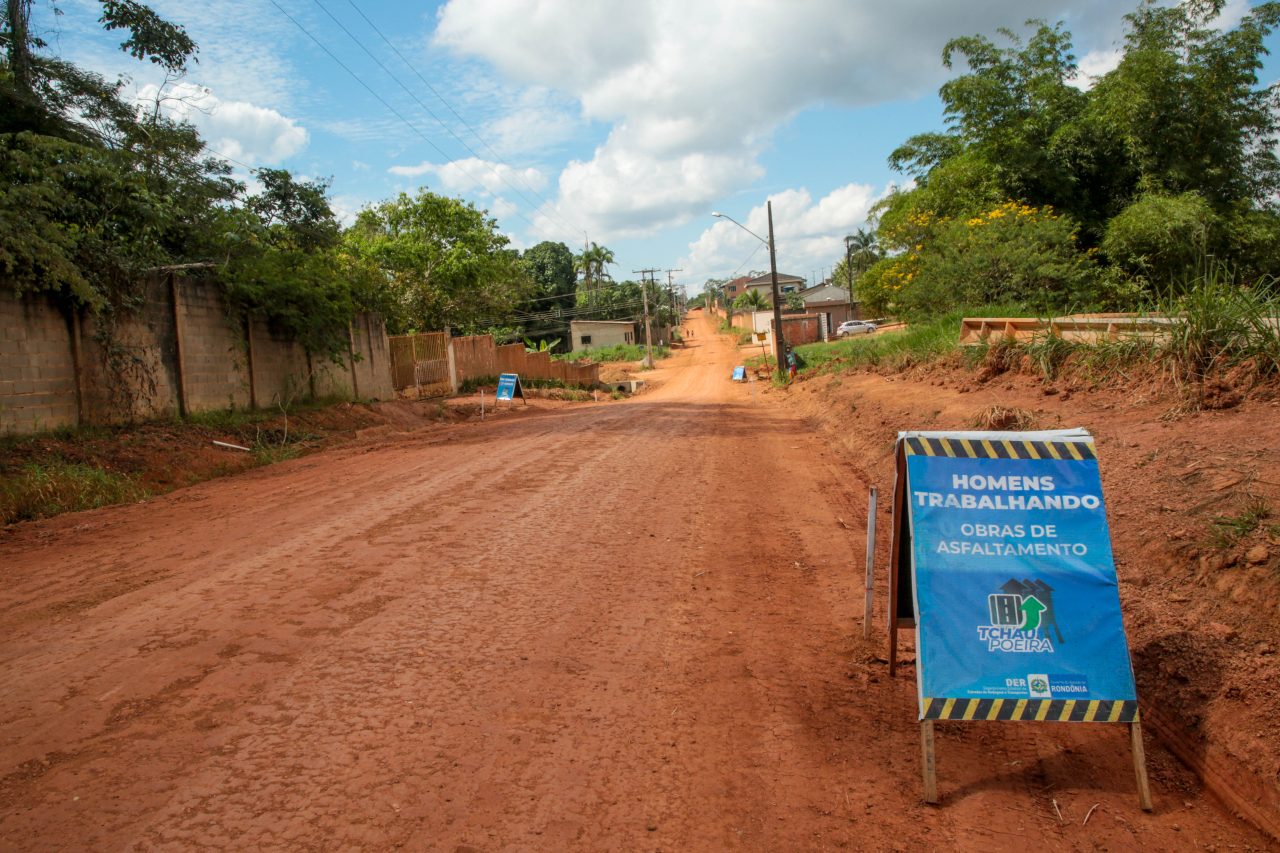 POEIRAL: Moradores do Nova Esperança pedem providência por falta de asfalto 