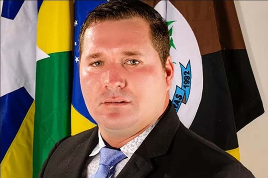 FORAGIDO: Vereador acusado de vários crimes vai a julgamento em Rondônia