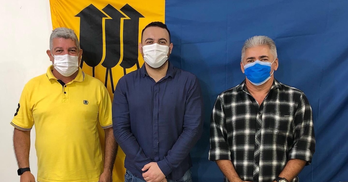 MÁRCIO OLIVEIRA: Vereador leva demandas dos bairros à Semusb e cobra ações e fiscalização 