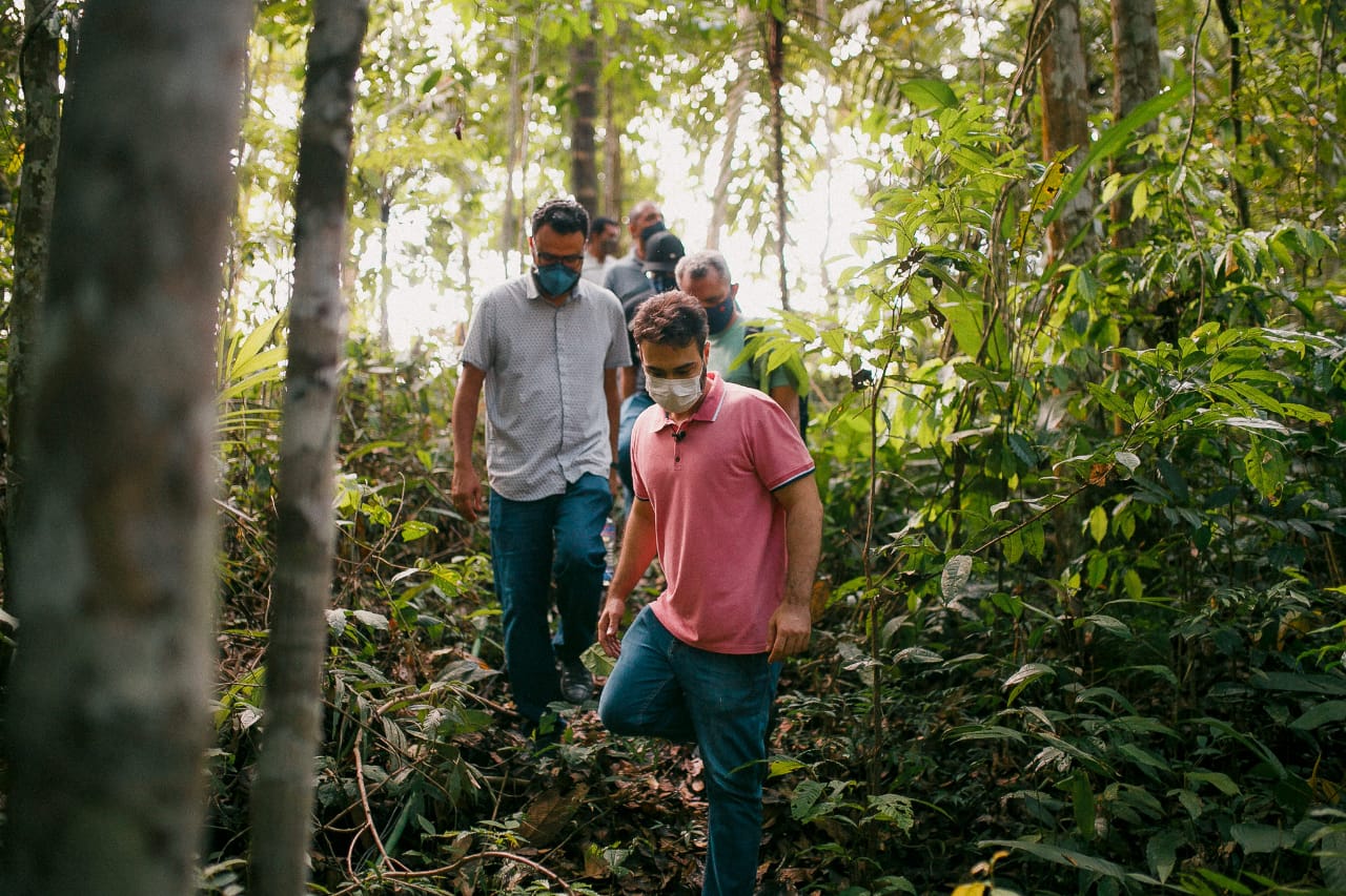 MEIO AMBIENTE: Vinicius Miguel se une com moradores em luta por nascentes de água 