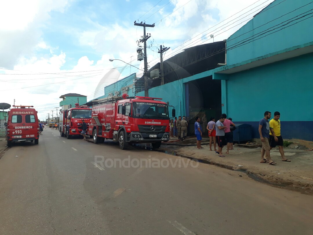 SINISTRO: Supermercado Peg Pag é consumido por incêndio na capital - VÍdeo