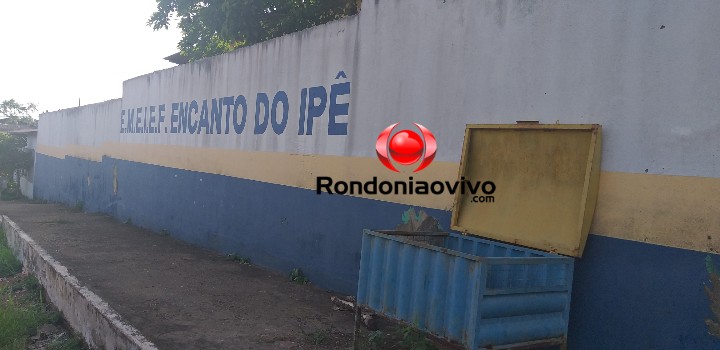 ROTINA: Bandidos invadem escola e roubam revólver de vigilante