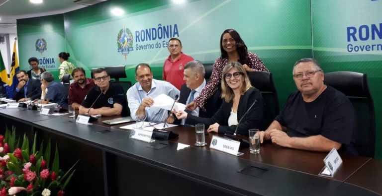 Sinjur acompanha encaminhamento à MP 817, em Brasília