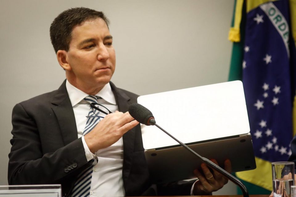 VAZAJATO: Glenn Greenwald fala ao Senado sobre conversas vazadas; acompanhe