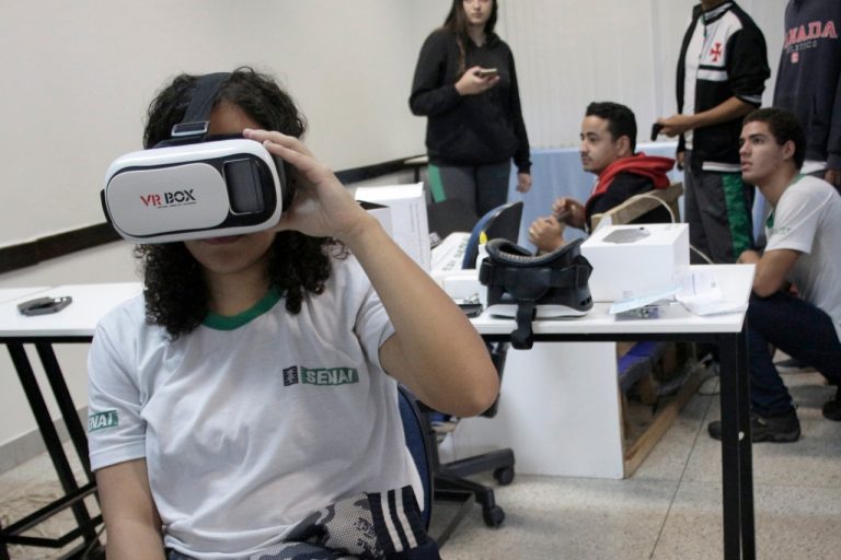 PESQUISA: Profissões ligadas à tecnologia terão alto crescimento até 2023, aponta Senai