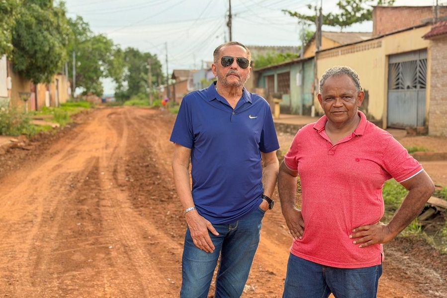MACÁRIO BARROS: Vereador solicita asfaltamento da Rua Estocolmo no Bairro Novo Horizonte
