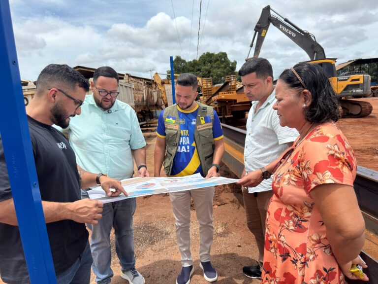 TRABALHO: Vereador Fernando Silva acompanha obras de ponte no bairro Triângulo