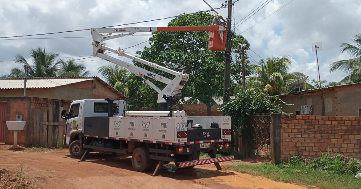 ILUMINAÇÃO: Bairro Nova Esperança recebe manutenção através de pedido do vereador Paulo Tico