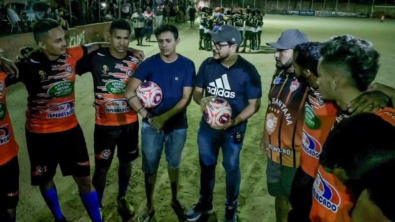DEPUTADO: Marcelo Cruz prestigia jogo do Campeonato Amadorzão em Porto Velho