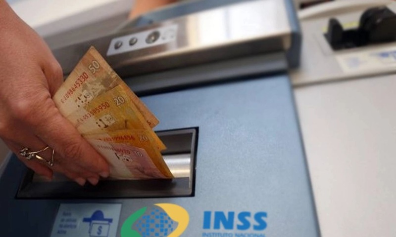 DINHEIRO: INSS inicia nesta segunda (25) o pagamento do 13º antecipado