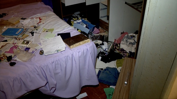 TOCANDO O TERROR: Família fica refém de assaltantes durante roubo em residência