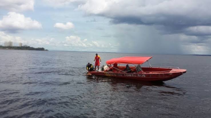 BUSCAS: Garimpeiro desaparece no rio Madeira após cair de embarcação
