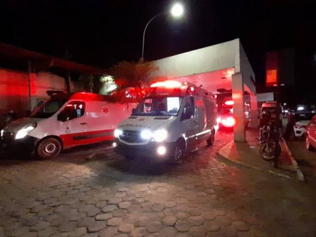 ESCONDIDO: Mototaxista leva surra em bar ao ser acusado de tirar fotos de casal